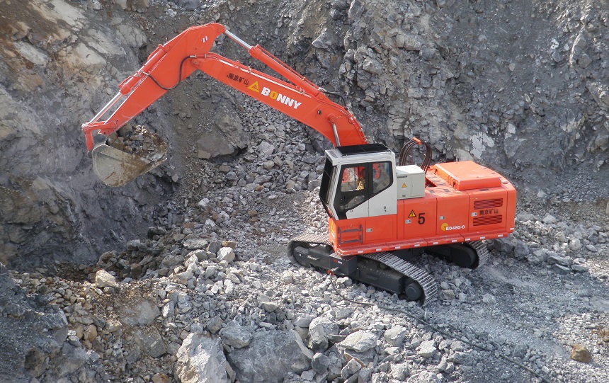 电动挖掘机CED480-8.jpg 电动挖掘机CED480-8.jpg