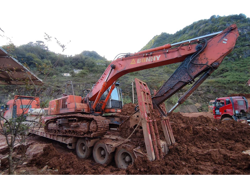 工地现场.png 工地现场.png