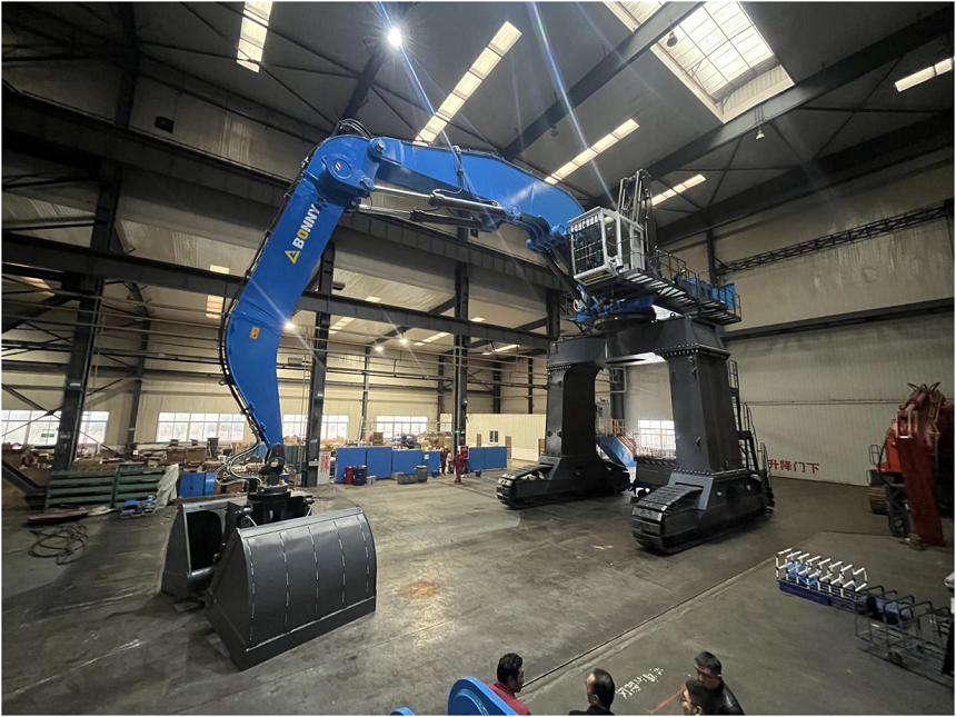 抓料机.bmp 抓料机.bmp